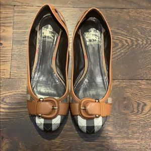 Burberry Flats